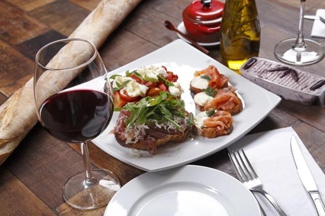 Culinary Delights: Immerse Yourself in Italian Cuisine on Cooking Vacations
